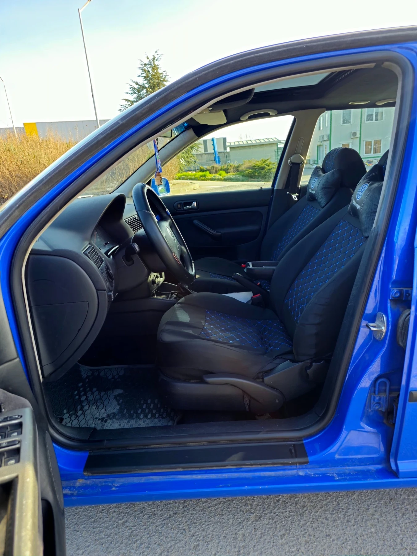 VW Golf, снимка 5 - Автомобили и джипове - 54114756