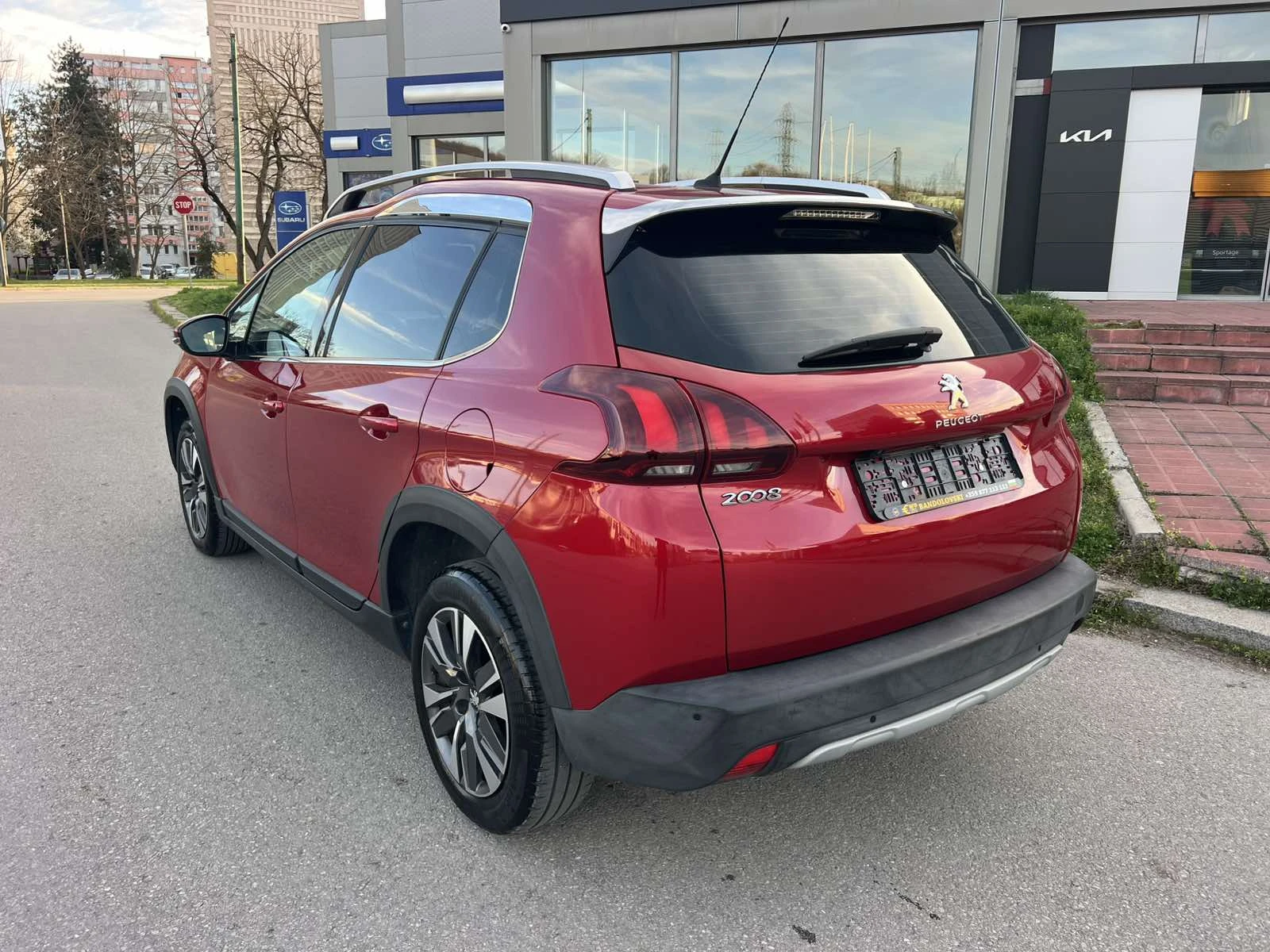 Peugeot 2008 1.2 thp 130, Allure, снимка 5 - Автомобили и джипове - 54128893
