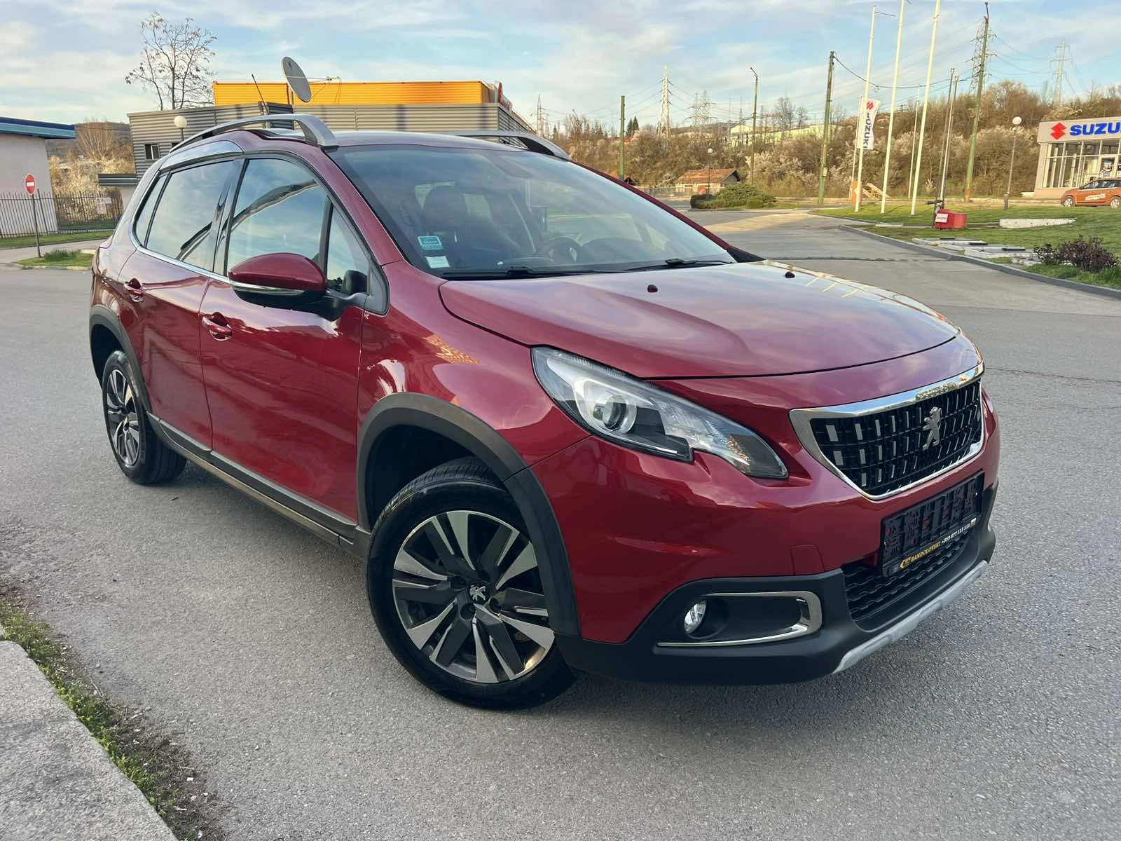 Peugeot 2008 1.2 thp 130, Allure