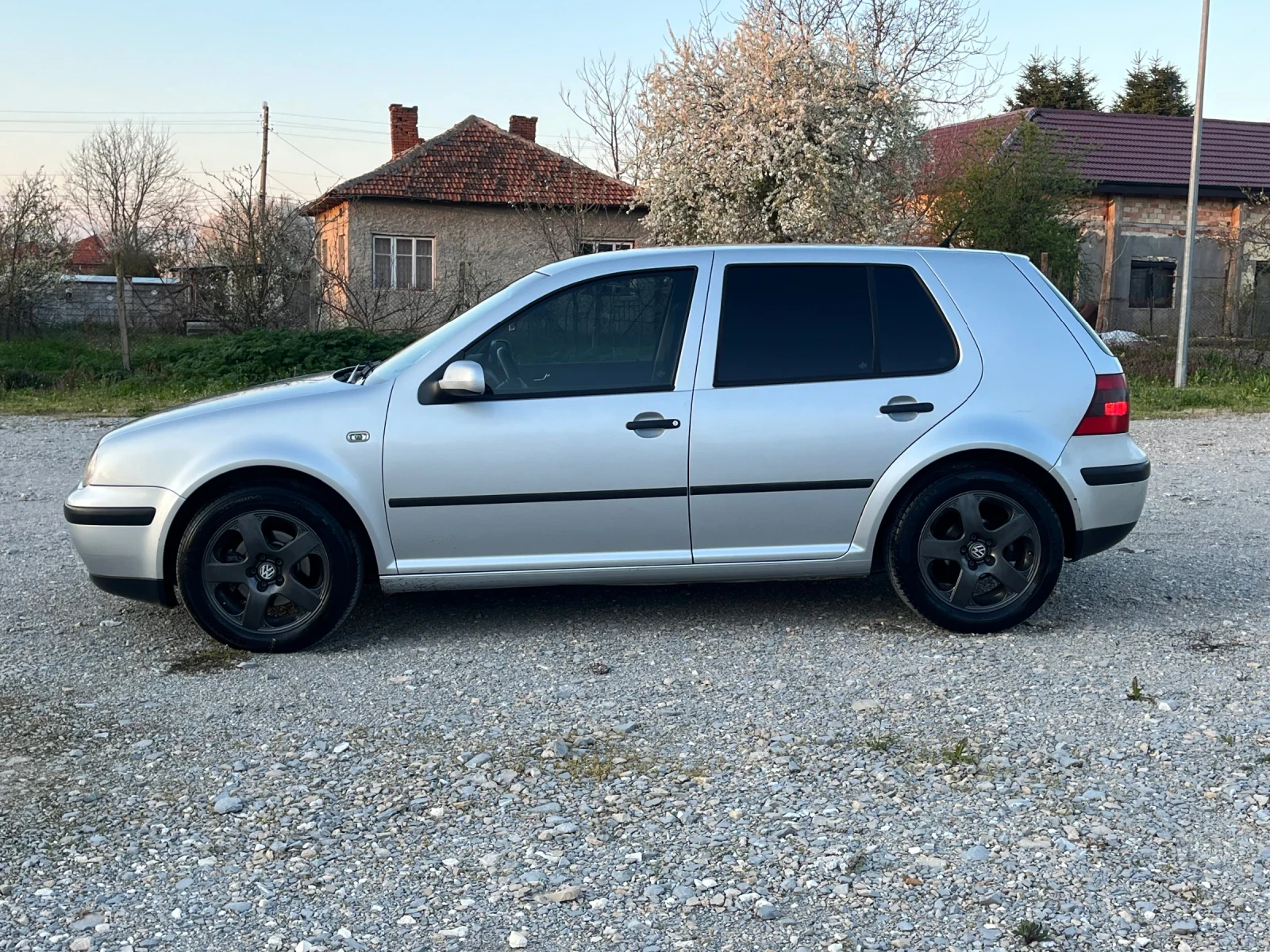 VW Golf VW GOLF 1.9TDI 116hp 6СКОРОСТИ, снимка 5 - Автомобили и джипове - 54159954