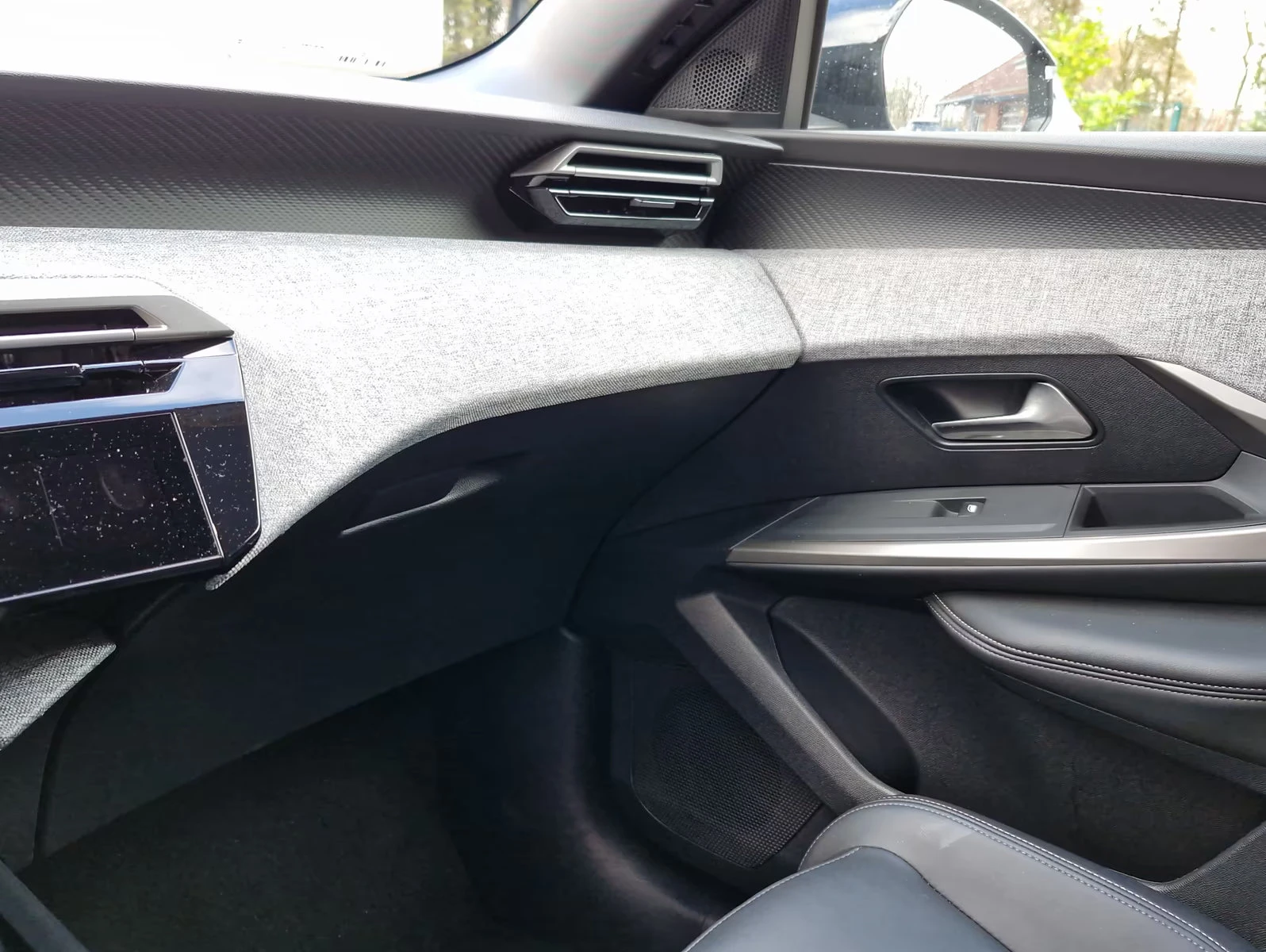 Peugeot 3008 ALLURE/145HP/360/NAVI/LED/CARPLEY/DIGITAL/342z | Mobile.bg � ����������� 11