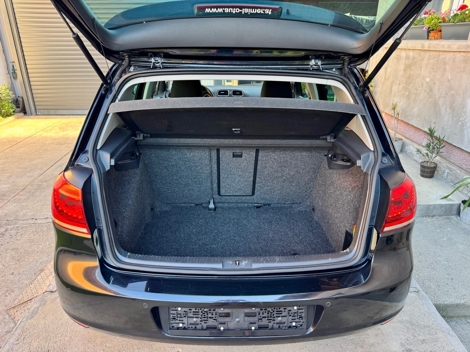 VW Golf 1.6TDi-GT, снимка 15 - Автомобили и джипове - 54947387