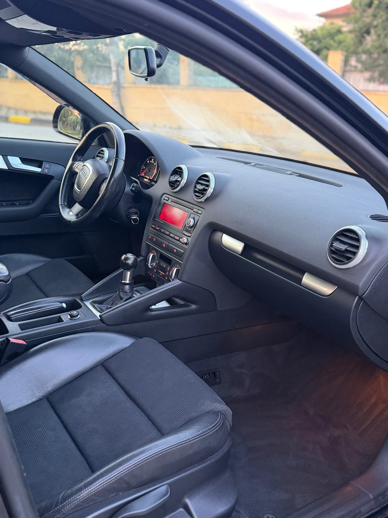 Audi A3 2.0, снимка 10 - Автомобили и джипове - 54976643
