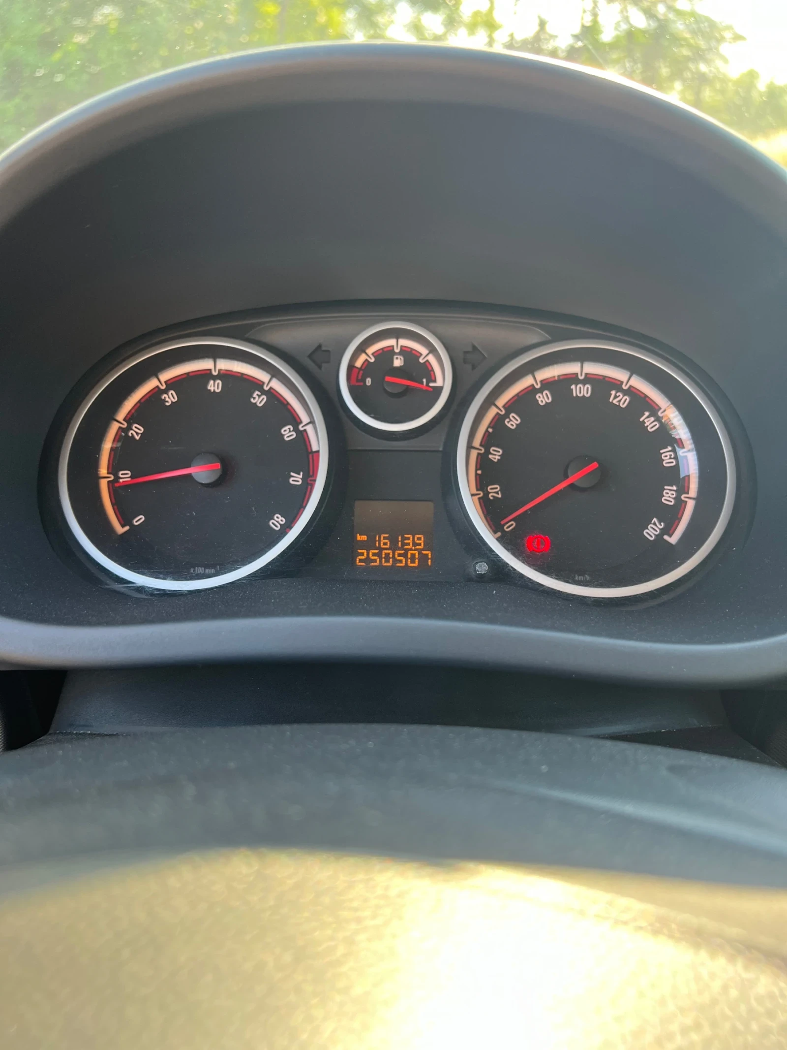Opel Corsa, снимка 6 - Автомобили и джипове - 55161130