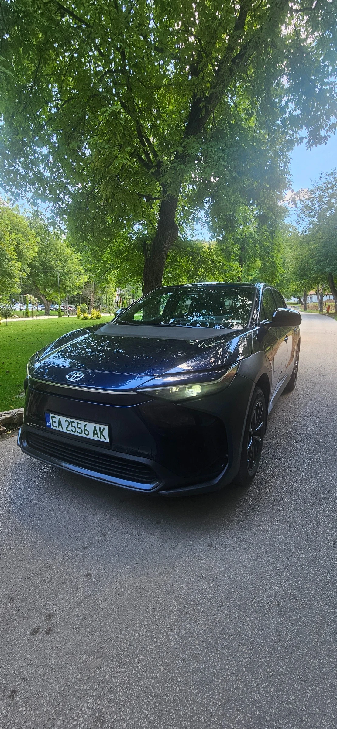 Toyota bZ4X, снимка 3 - Автомобили и джипове - 55283348