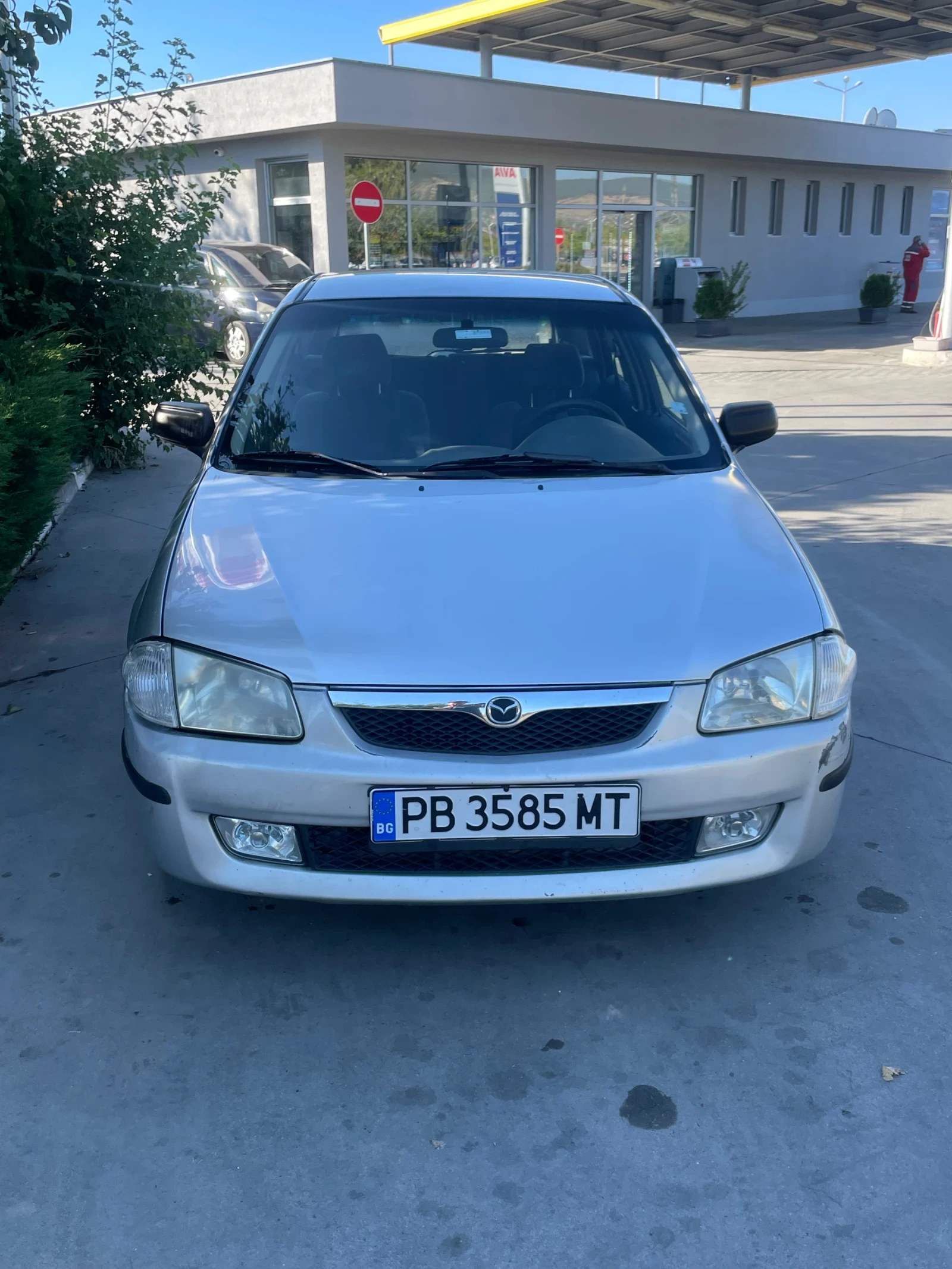 Mazda 323 Бензин/гас
