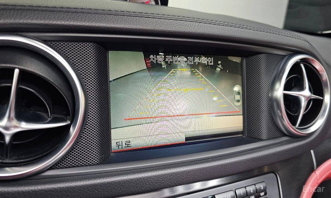 Mercedes-Benz SL 400 AMG* LINE* HARMON* KARDON* ОБДУВАНЕА* , снимка 11 - Автомобили и джипове - 56207777