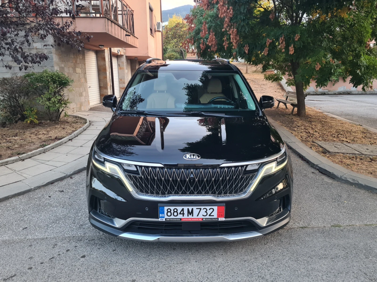 Kia Carnival 2.2 CRDI 8 + 1 , снимка 7 - Автомобили и джипове - 56331990