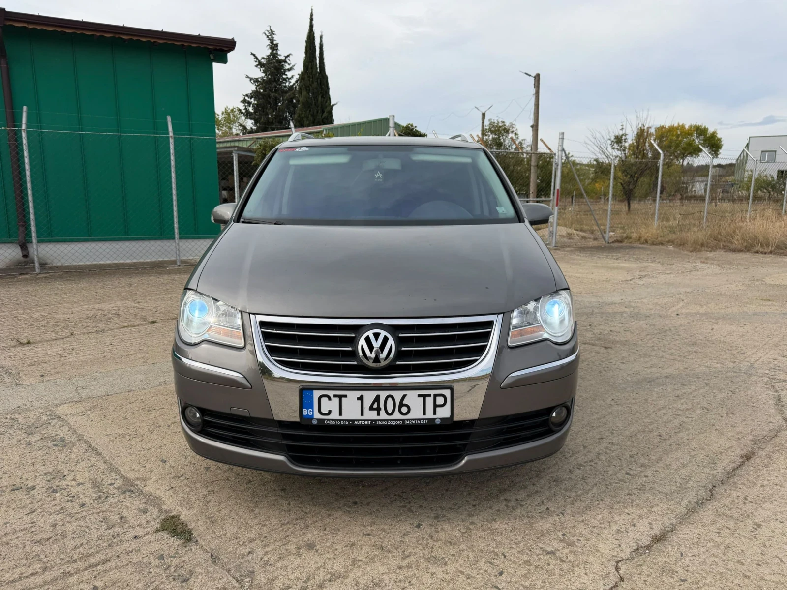 VW Touran 2.0Ecofuel, снимка 3 - Автомобили и джипове - 56476980