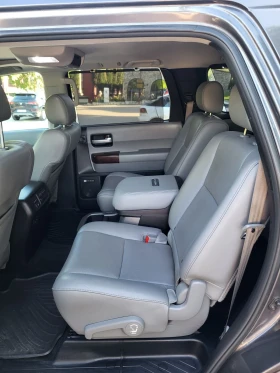 Toyota Sequoia Platinum, снимка 11