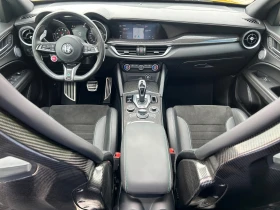 Alfa Romeo Stelvio QUADRIFOGLIO/SPARCO/510HP/CAM/PANO/ACC/CARBON/805z, снимка 13