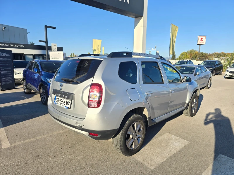 Dacia Duster 1.5 dCi, снимка 5 - Автомобили и джипове - 47608313