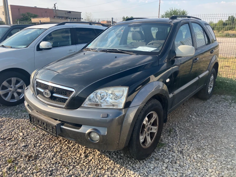 Kia Sorento 2.5 CRDI, снимка 2 - Автомобили и джипове - 49390881
