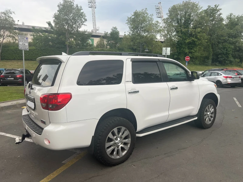 Toyota Sequoia 5.7 LPG, снимка 4 - Автомобили и джипове - 52024992