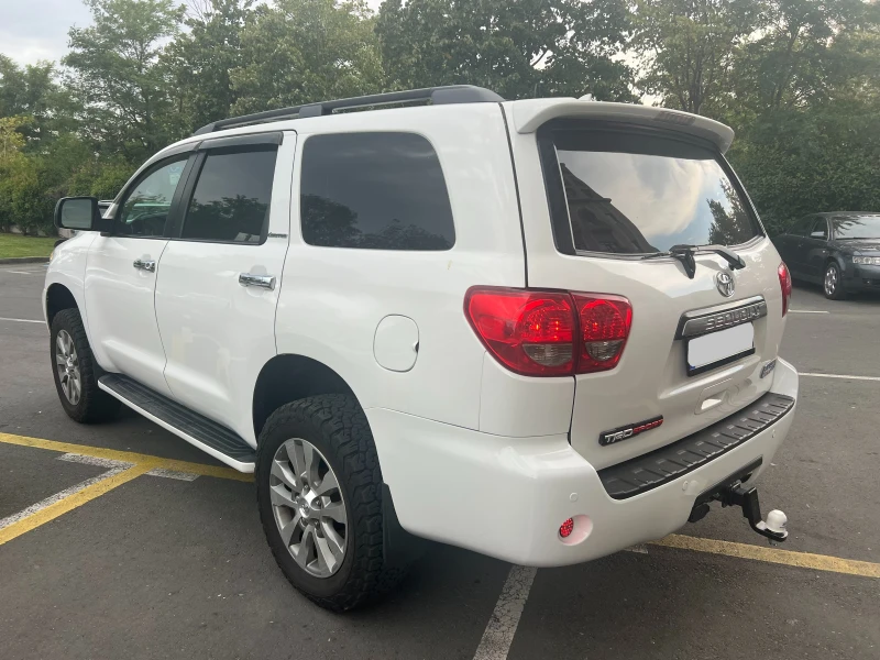 Toyota Sequoia 5.7 LPG, снимка 6 - Автомобили и джипове - 52024992