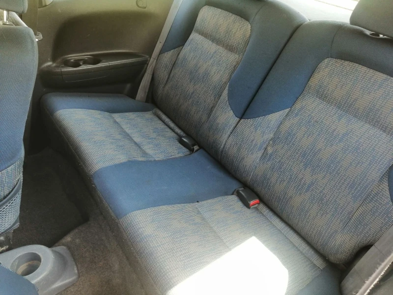 Honda Hr-v 4х4 Уникат, снимка 5 - Автомобили и джипове - 51679635