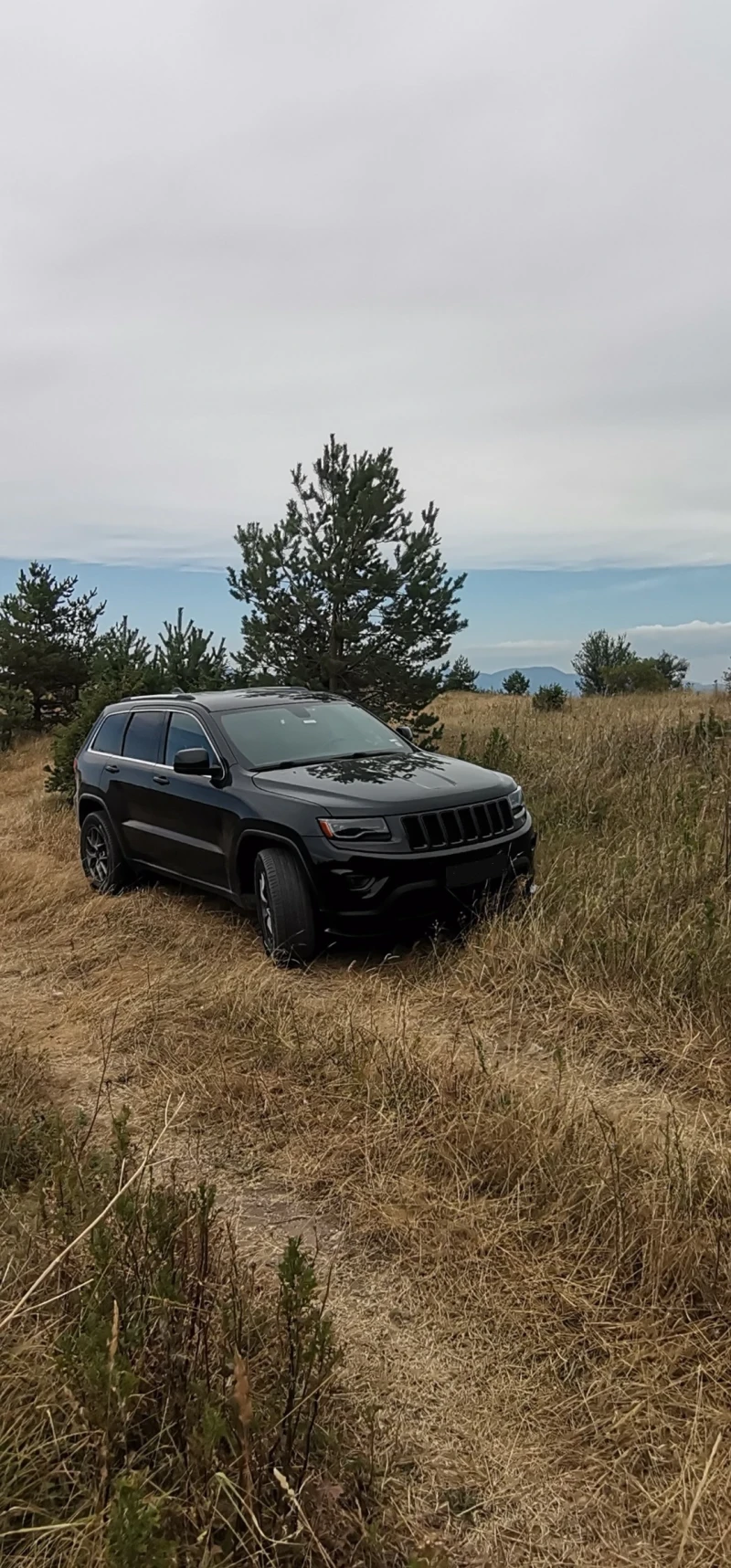 Jeep Grand cherokee Black Edition, снимка 13 - Автомобили и джипове - 52596484