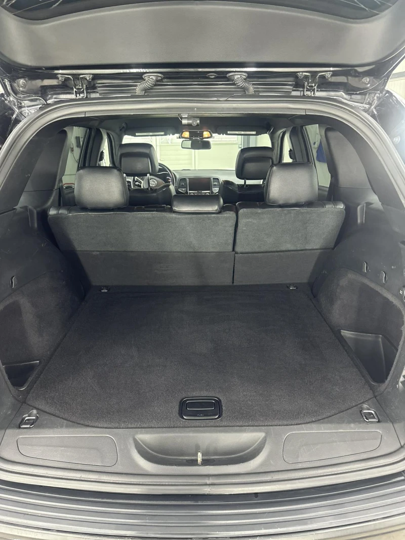 Jeep Grand cherokee Black Edition, снимка 10 - Автомобили и джипове - 52596484