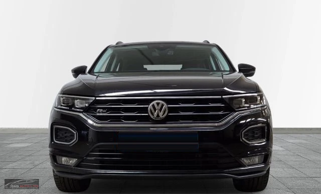 VW T-Roc 2.0TDI/R-LINE/150HP/DSG/ACC/CARPLAY/NAVI/19&#39;&#, снимка 2 - Автомобили и джипове - 48321194