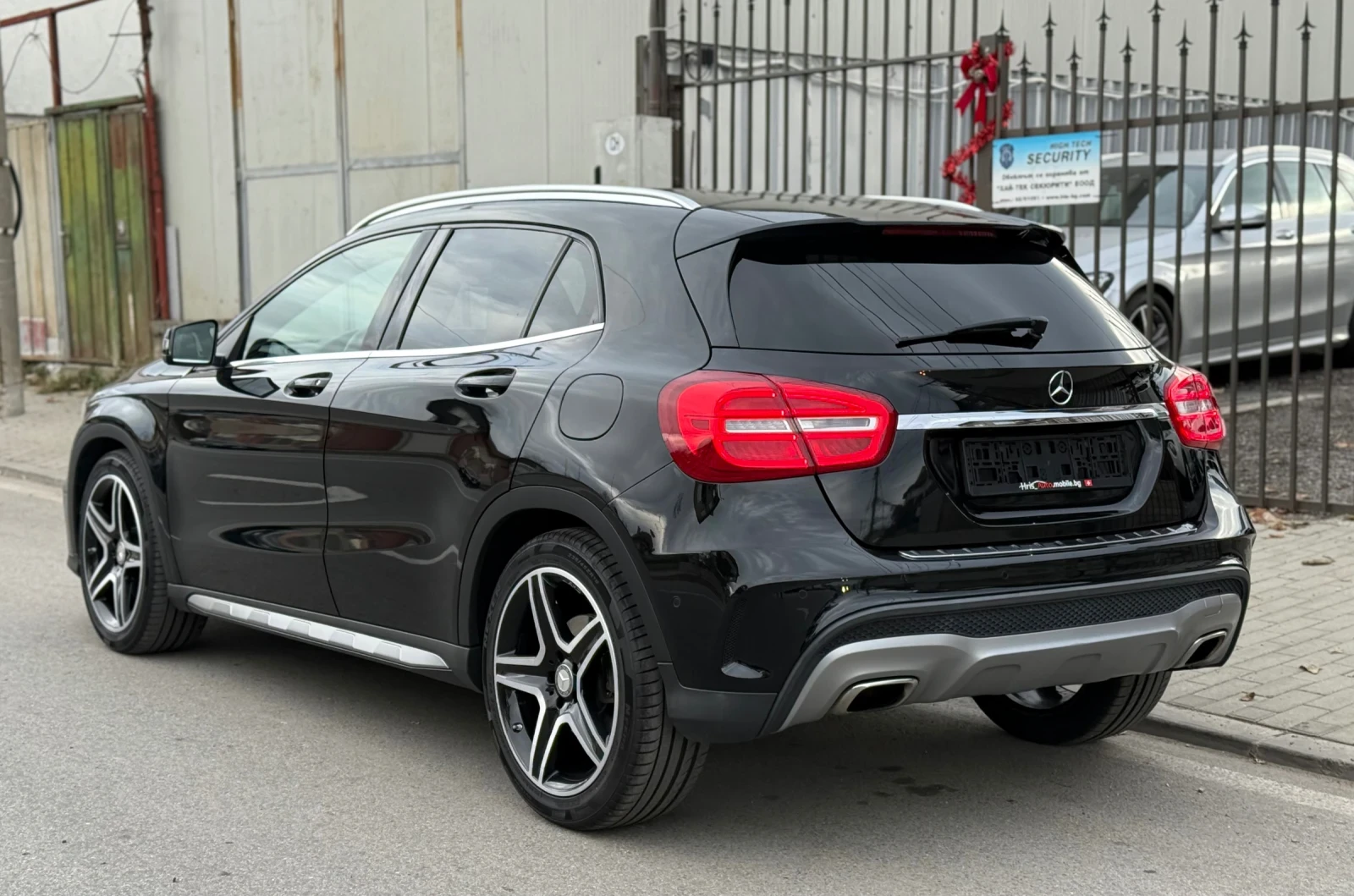 Mercedes-Benz GLA 250 AMG-Packet Face Lift 4M Внос Швейцария - изображение 4