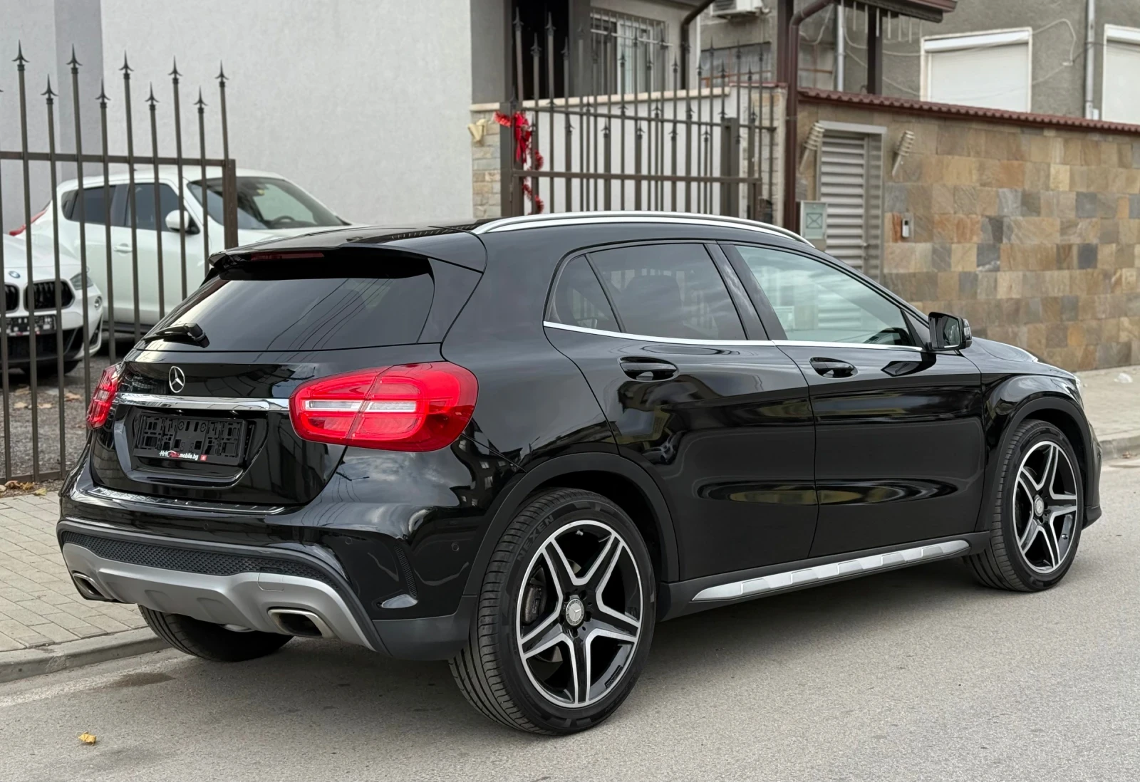 Mercedes-Benz GLA 250 AMG-Packet Face Lift 4M Внос Швейцария - изображение 6