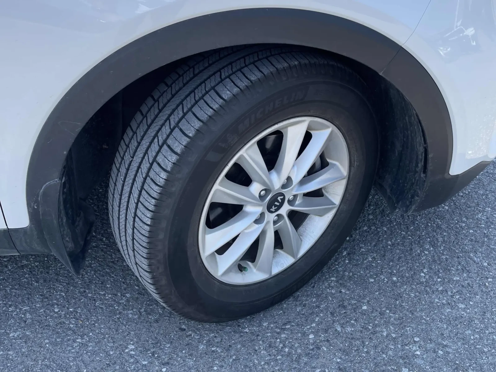 Kia Sorento * LX * CARFAX * АВТОКРЕДИТ - изображение 9