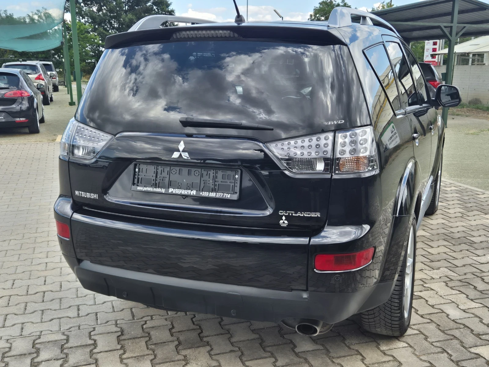 Mitsubishi Outlander 2.4 бензин Автомат - изображение 2