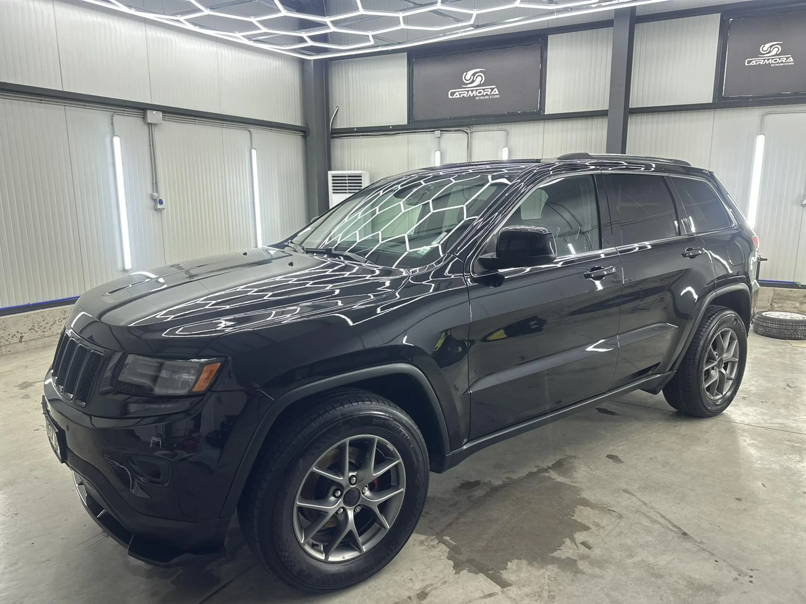 Jeep Grand cherokee Black Edition - изображение 2