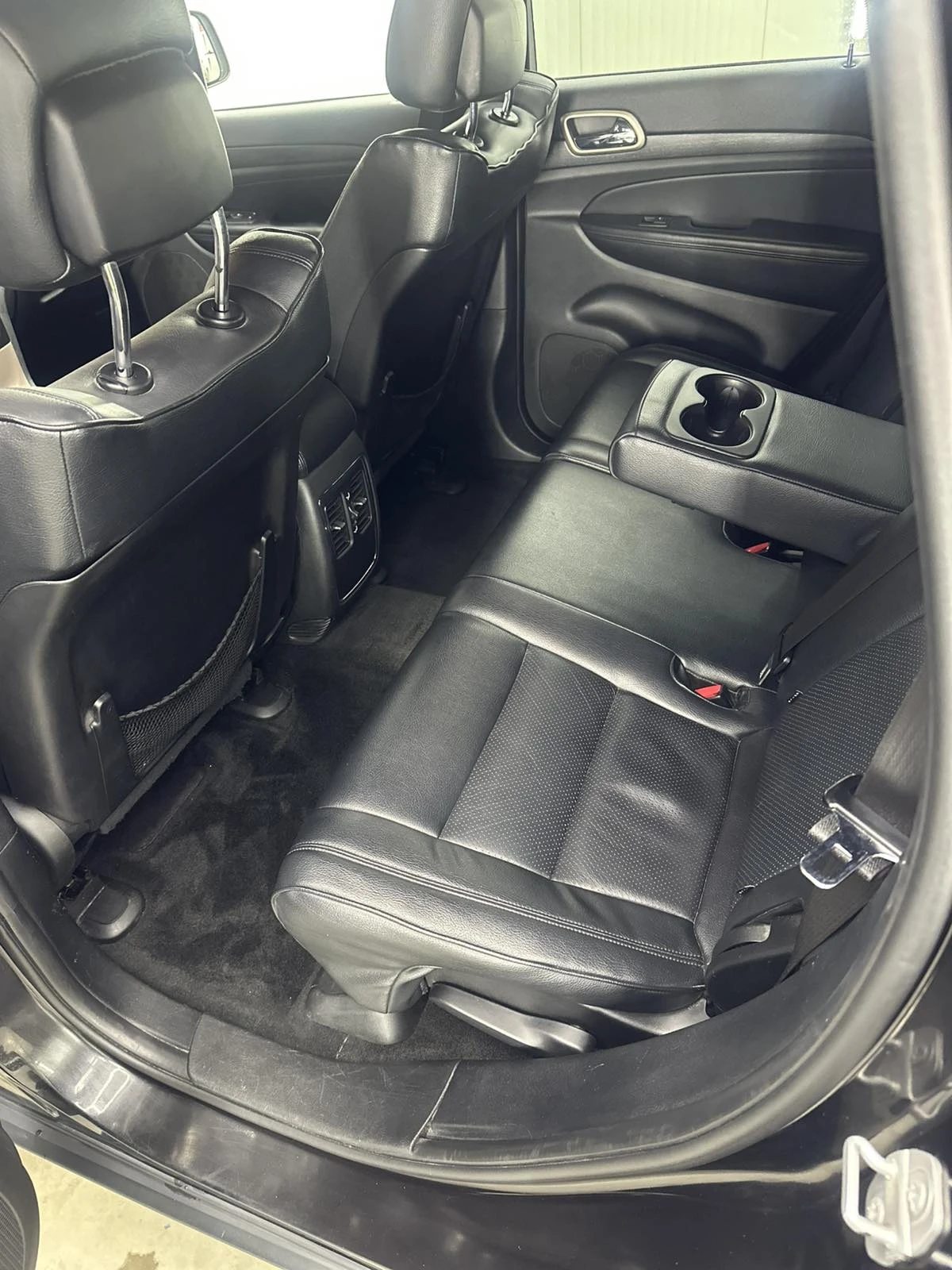 Jeep Grand cherokee Black Edition - изображение 7