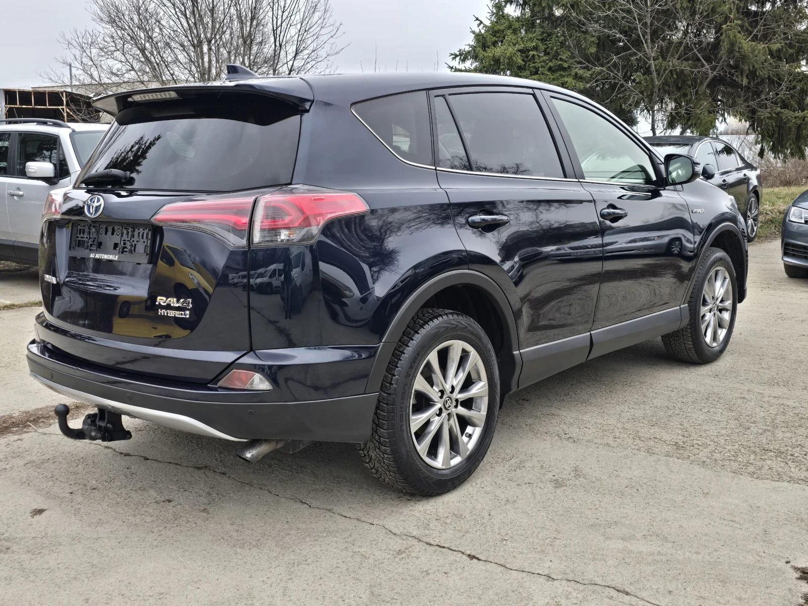 Toyota Rav4 2.5 HIBRID 4WD  - изображение 5