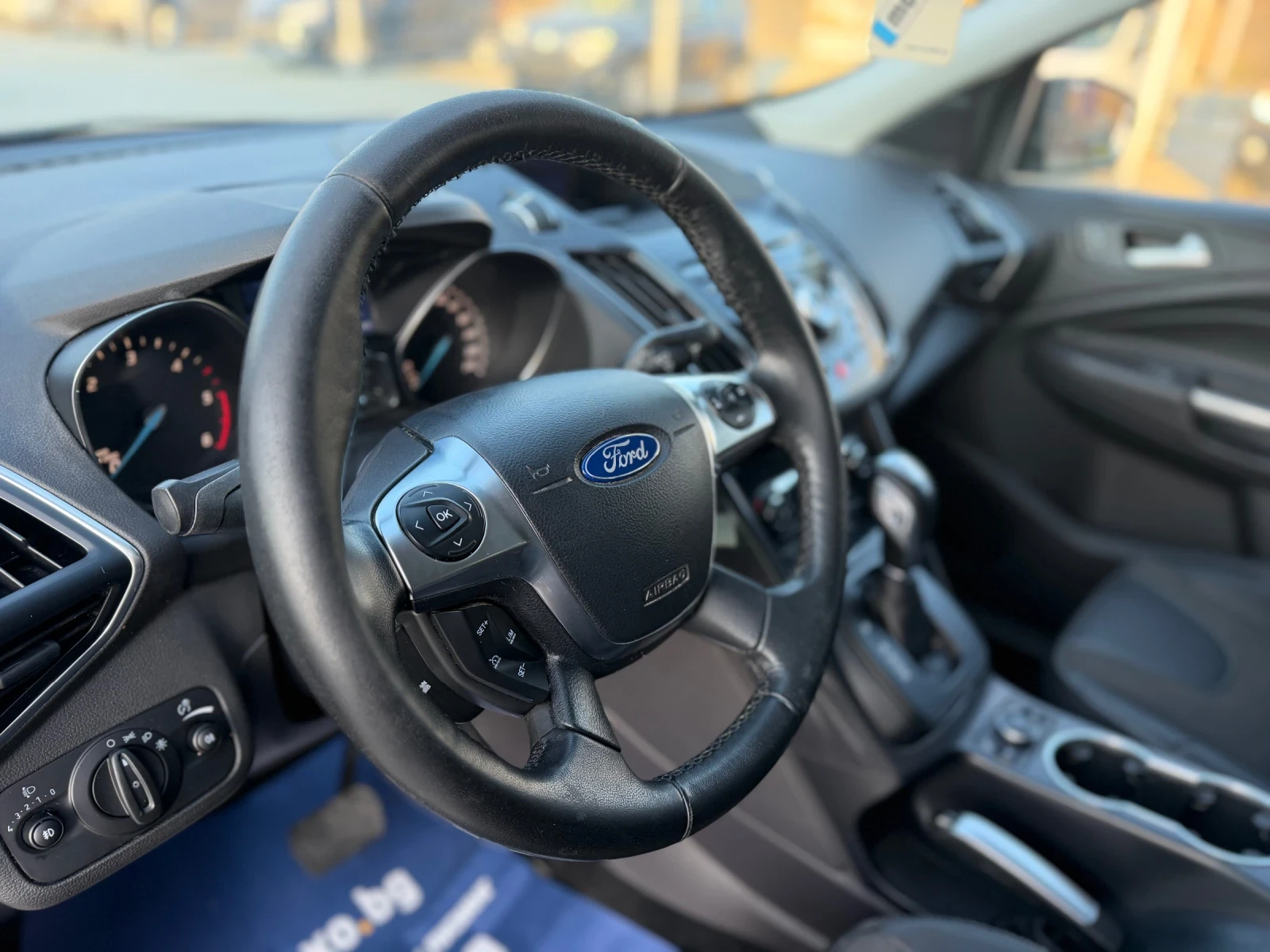 Ford Kuga Avtomat/Kamera/Navi/4x4/Teglich/Podgrev/, снимка 15 - Автомобили и джипове - 53738004
