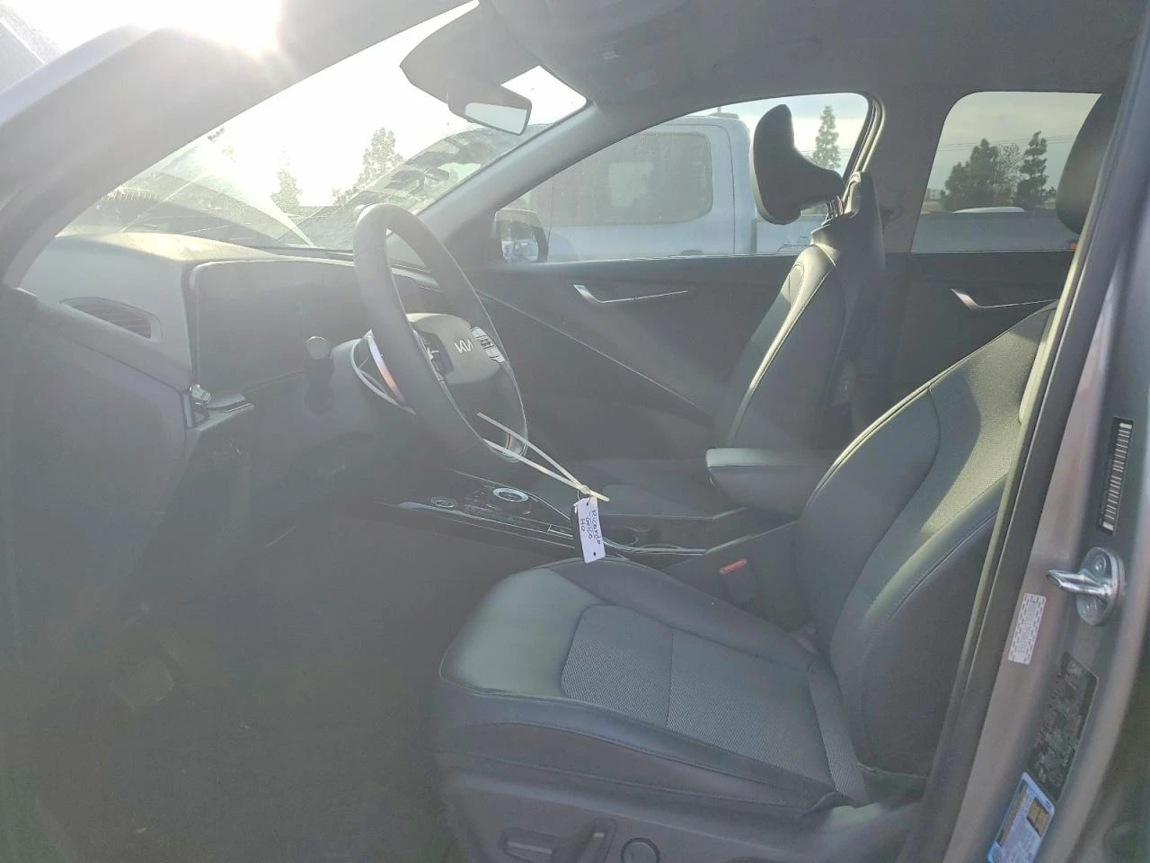 Kia Niro Ev Wind, снимка 7 - Автомобили и джипове - 54460459