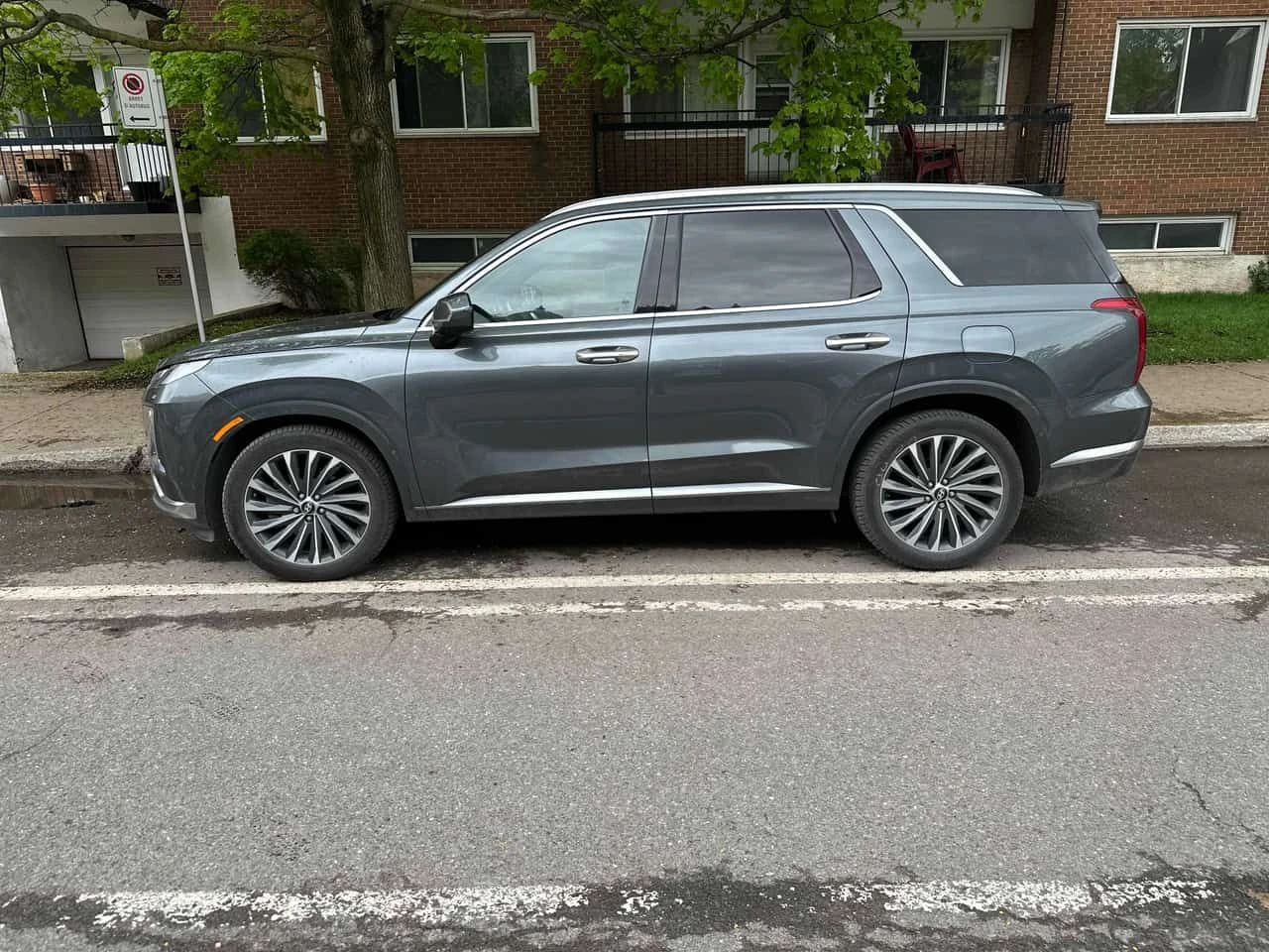 Hyundai Palisade * Ultimate Calligraphy * МАСАЖ* DISTRONIC* ОБДУХВА, снимка 2 - Автомобили и джипове - 54572674