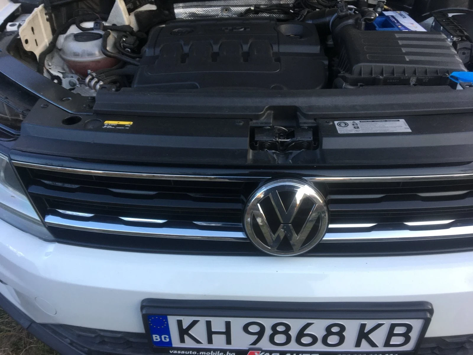 VW Tiguan 1.600 TDI, снимка 10 - Автомобили и джипове - 54633783