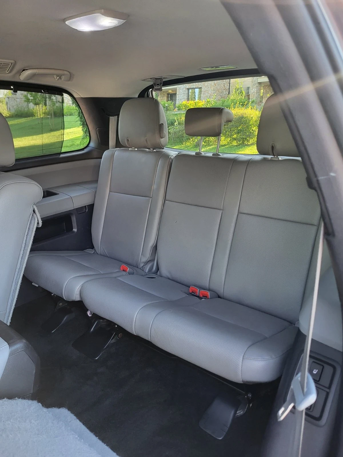 Toyota Sequoia Platinum, снимка 12 - Автомобили и джипове - 54650636