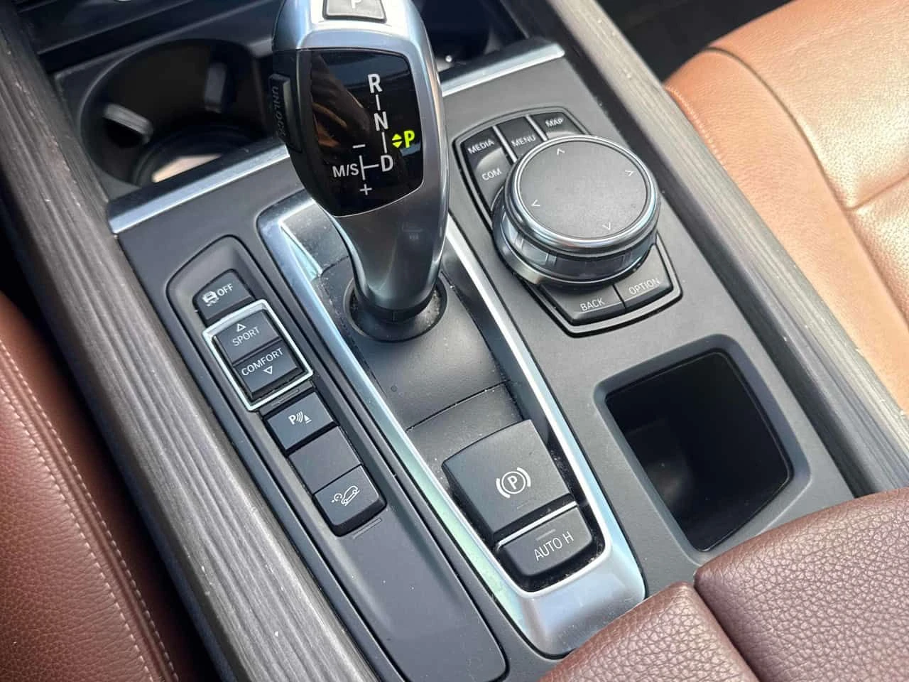 BMW X5 xDrive35d/CARFAX/ФИНАНСИРАНЕ, снимка 9 - Автомобили и джипове - 54723709