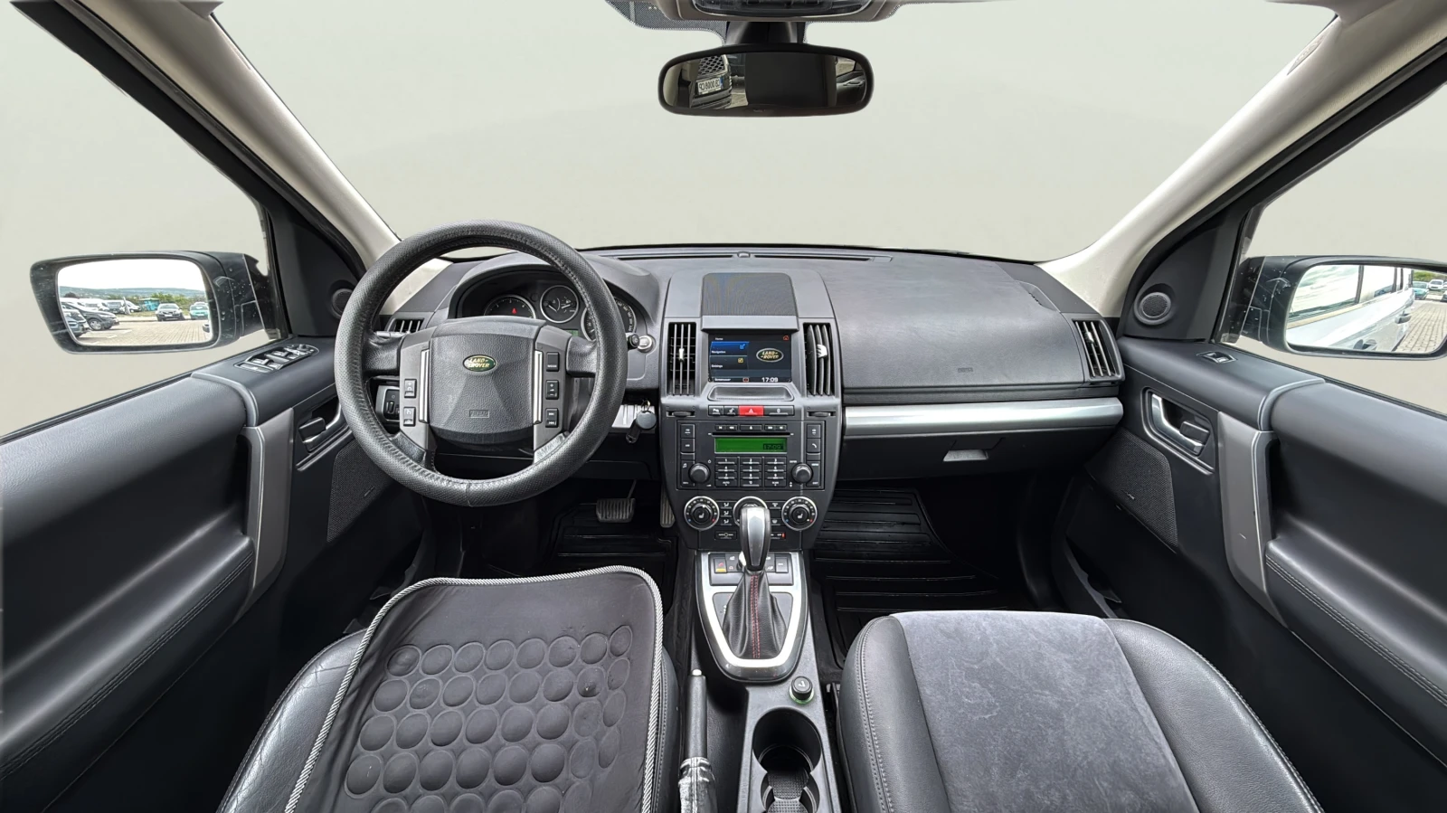 Land Rover Freelander 2.2 TD4, снимка 10 - Автомобили и джипове - 54840686
