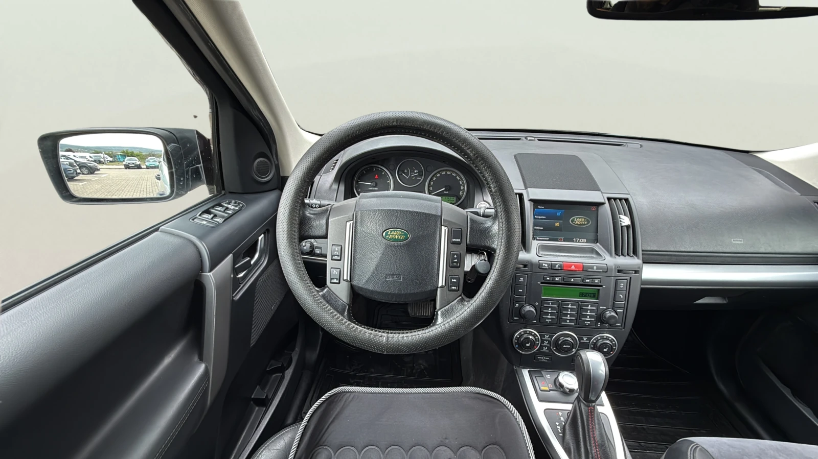 Land Rover Freelander 2.2 TD4, снимка 12 - Автомобили и джипове - 54840686