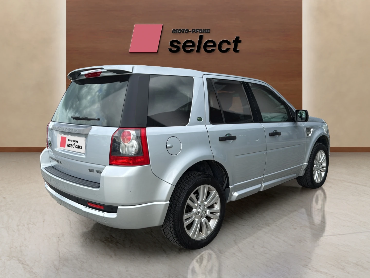 Land Rover Freelander 2.2 TD4, снимка 5 - Автомобили и джипове - 54840686