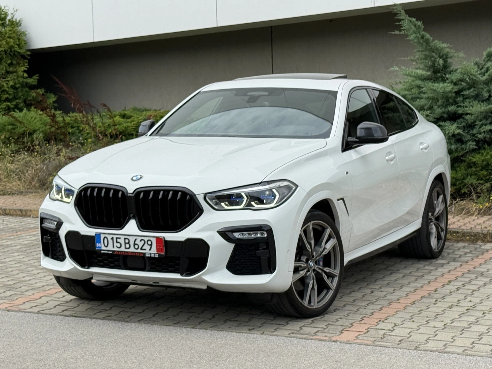 BMW X6 M40i-ЕВРОПЕЙСКИ АВТОМОБИЛ-LASER-DIGITAL KEY