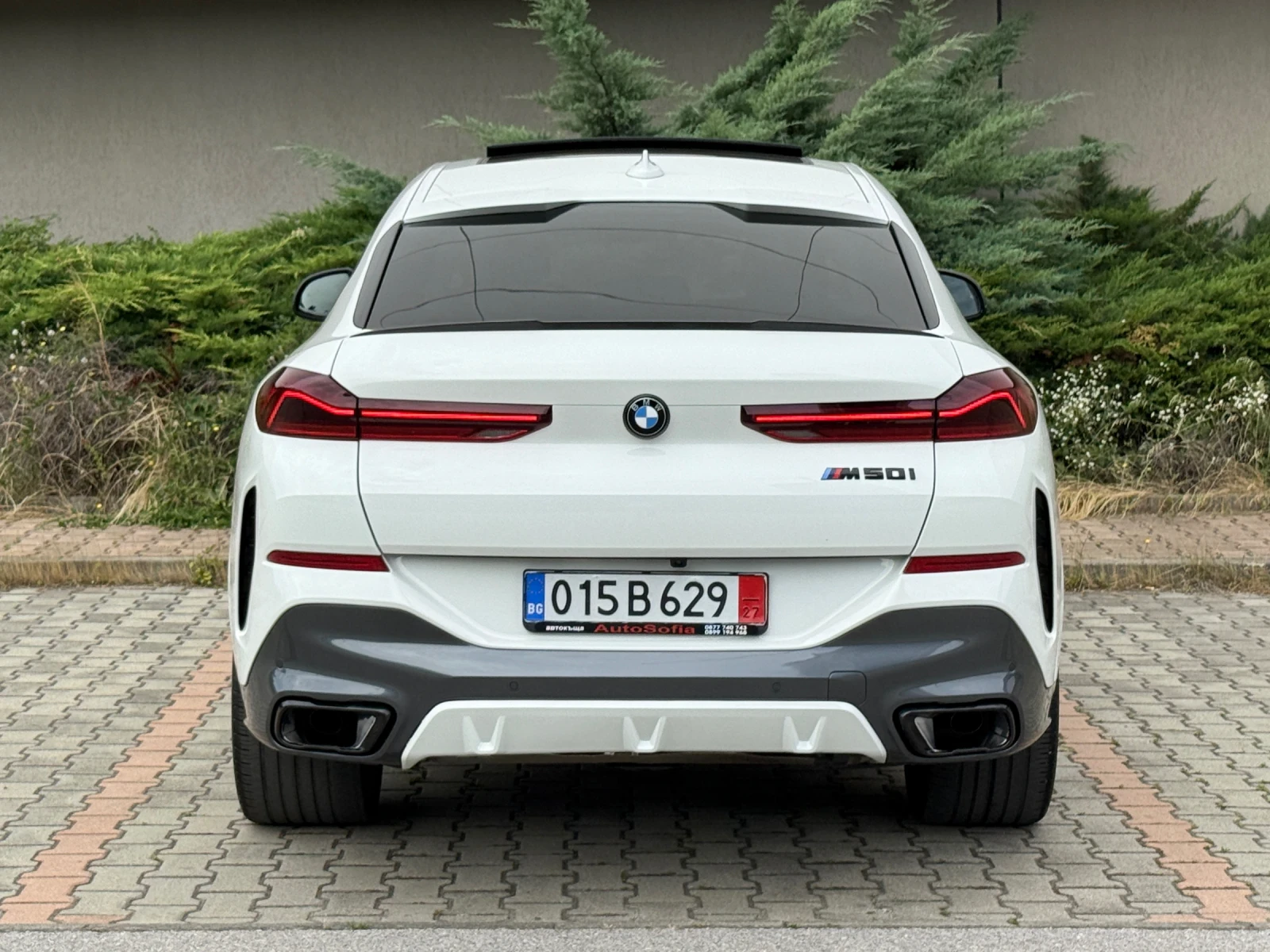 BMW X6 M40i-ЕВРОПЕЙСКИ АВТОМОБИЛ-LASER-DIGITAL KEY, снимка 4 - Автомобили и джипове - 55411327