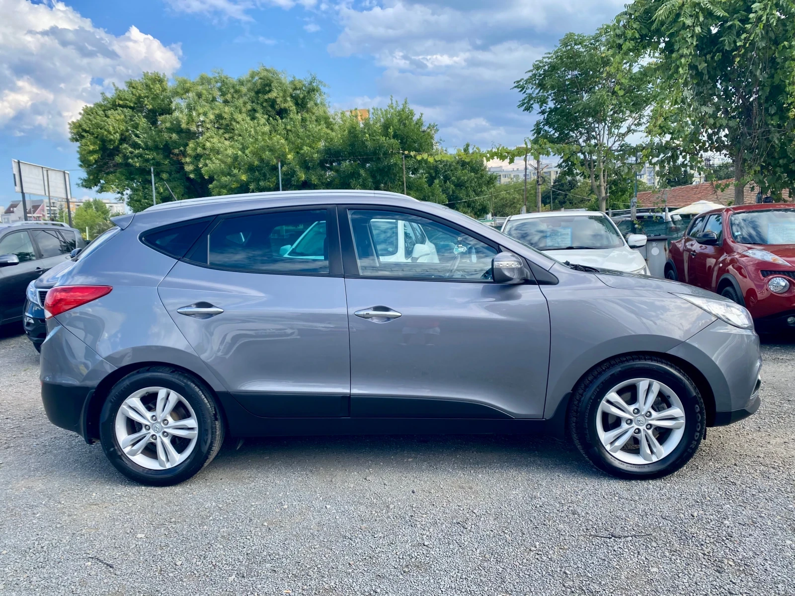 Hyundai IX35, снимка 4 - Автомобили и джипове - 55435356