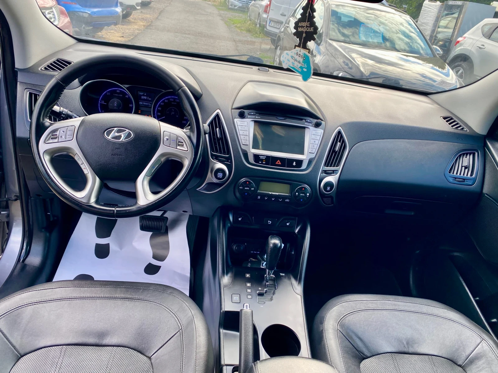 Hyundai IX35, снимка 7 - Автомобили и джипове - 55435356