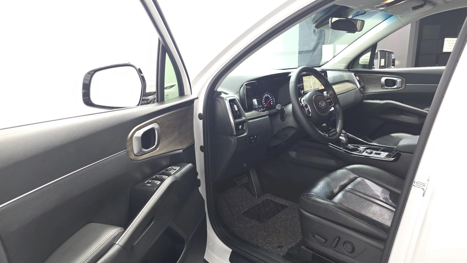 Kia Sorento Diesel 2.2 2WD PRESTIGE autoprime.bg, снимка 10 - Автомобили и джипове - 55845794