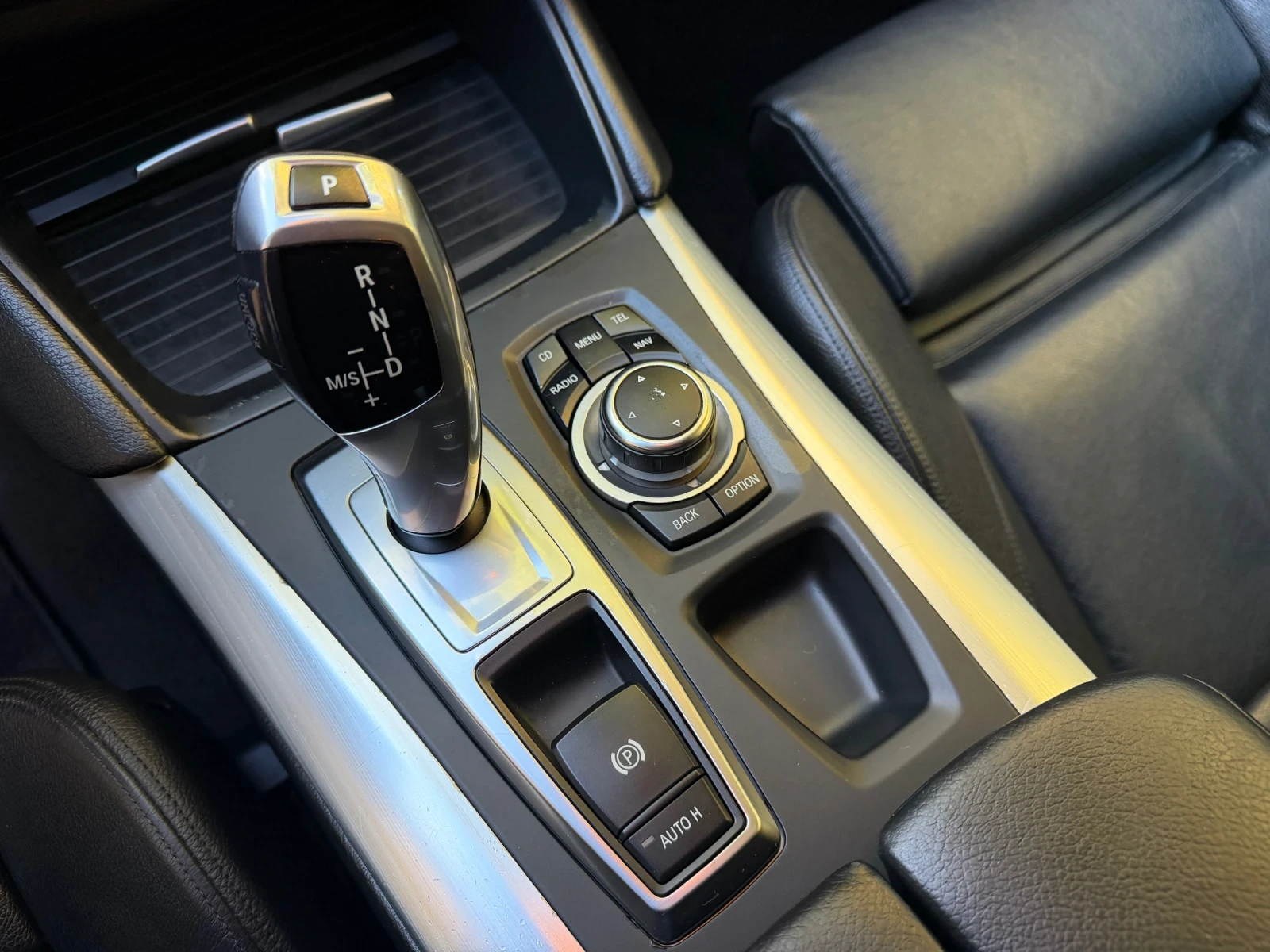 BMW X6 * КАМЕРА 360 EURO 5A* ШВЕЙЦАРИЯ* , снимка 10 - Автомобили и джипове - 56261188