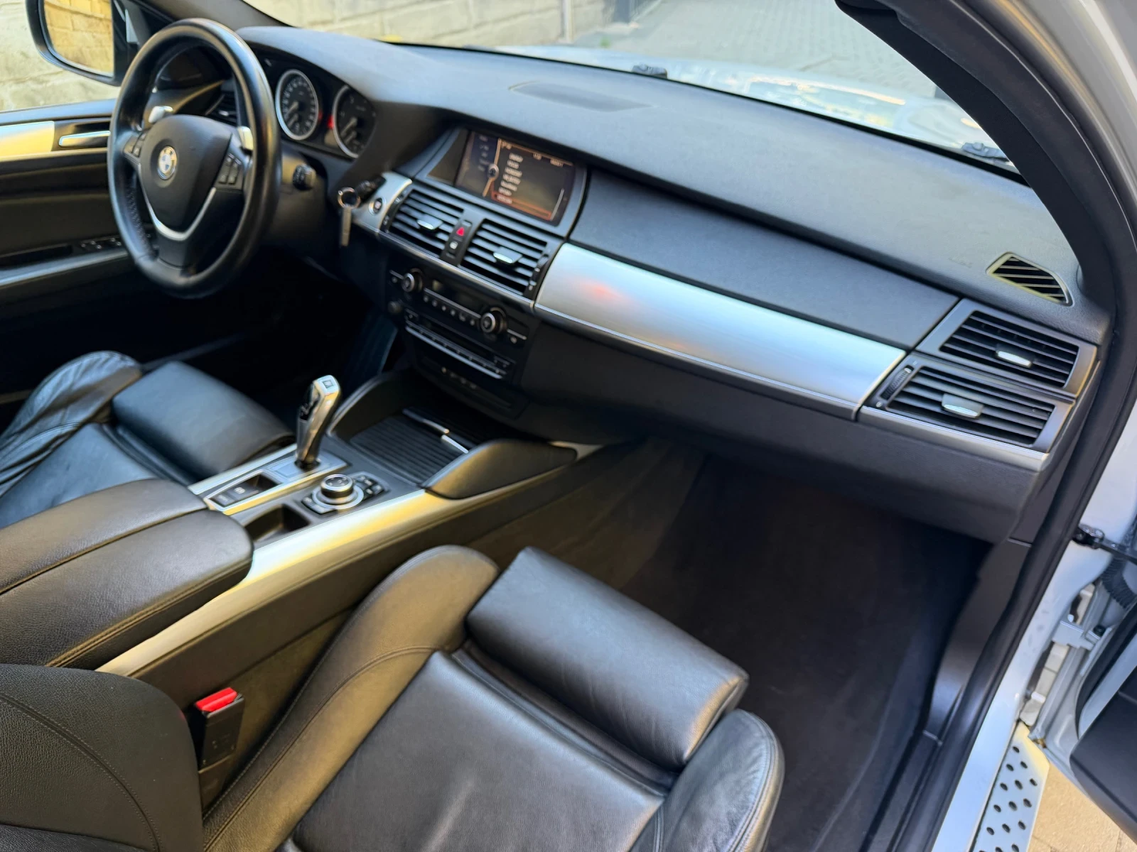 BMW X6 * КАМЕРА 360 EURO 5A* ШВЕЙЦАРИЯ* , снимка 8 - Автомобили и джипове - 56261188
