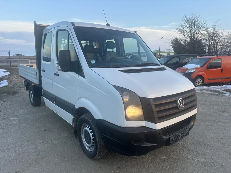 VW Crafter, снимка 2 - Бусове и автобуси - 48777341