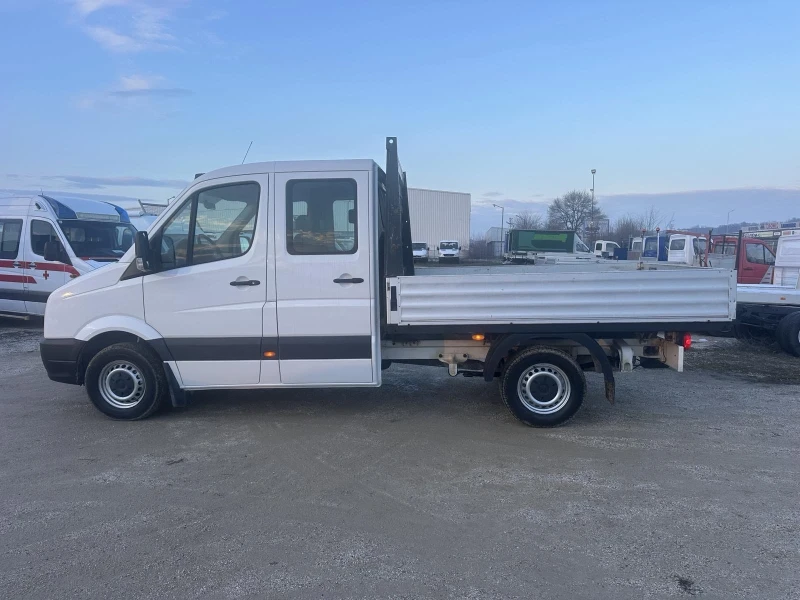 VW Crafter, снимка 8 - Бусове и автобуси - 48777341