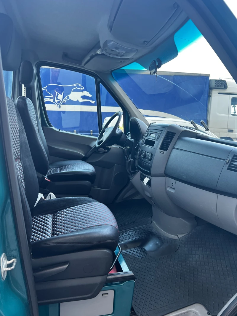 Mercedes-Benz Sprinter 516 Климатик, снимка 14 - Бусове и автобуси - 51949355
