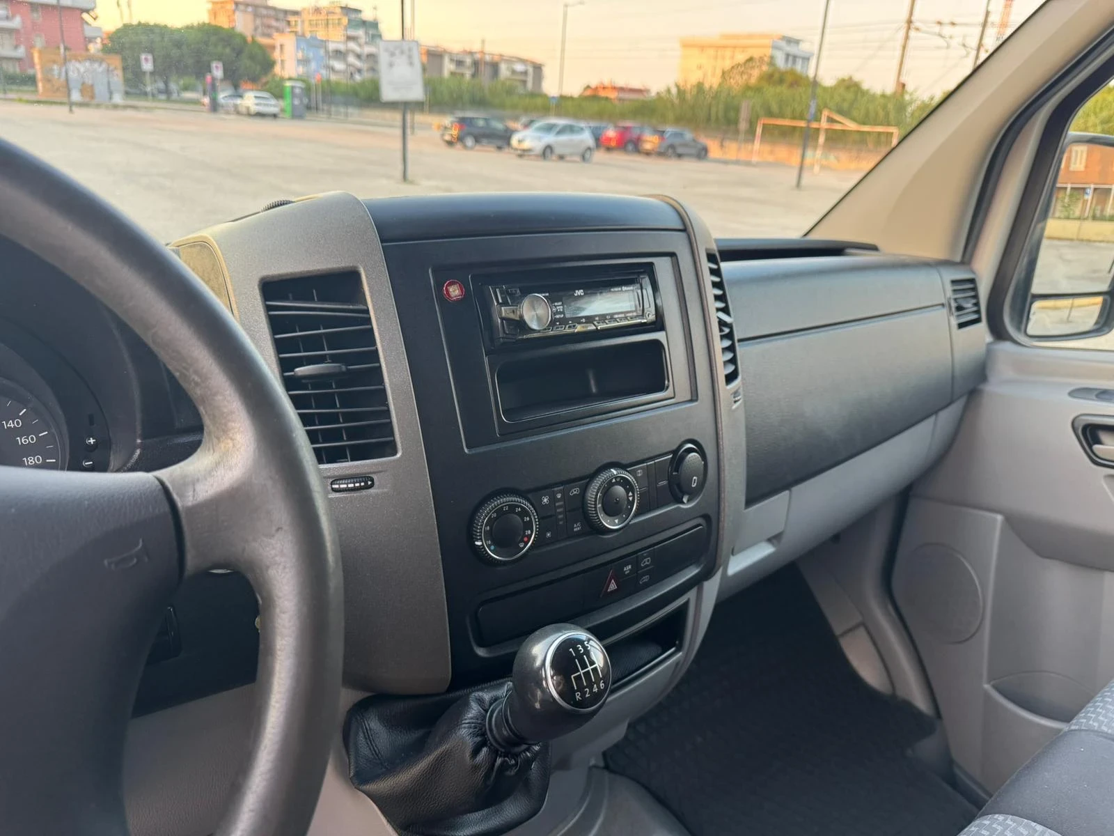 VW Crafter 2.0TDI 143.. | Mobile.bg   13